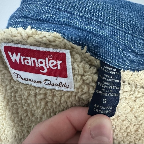 Wrangler Denim Sherpa Shacket Shirt Jacket Small Men’s Chore - Picture 8 of 9